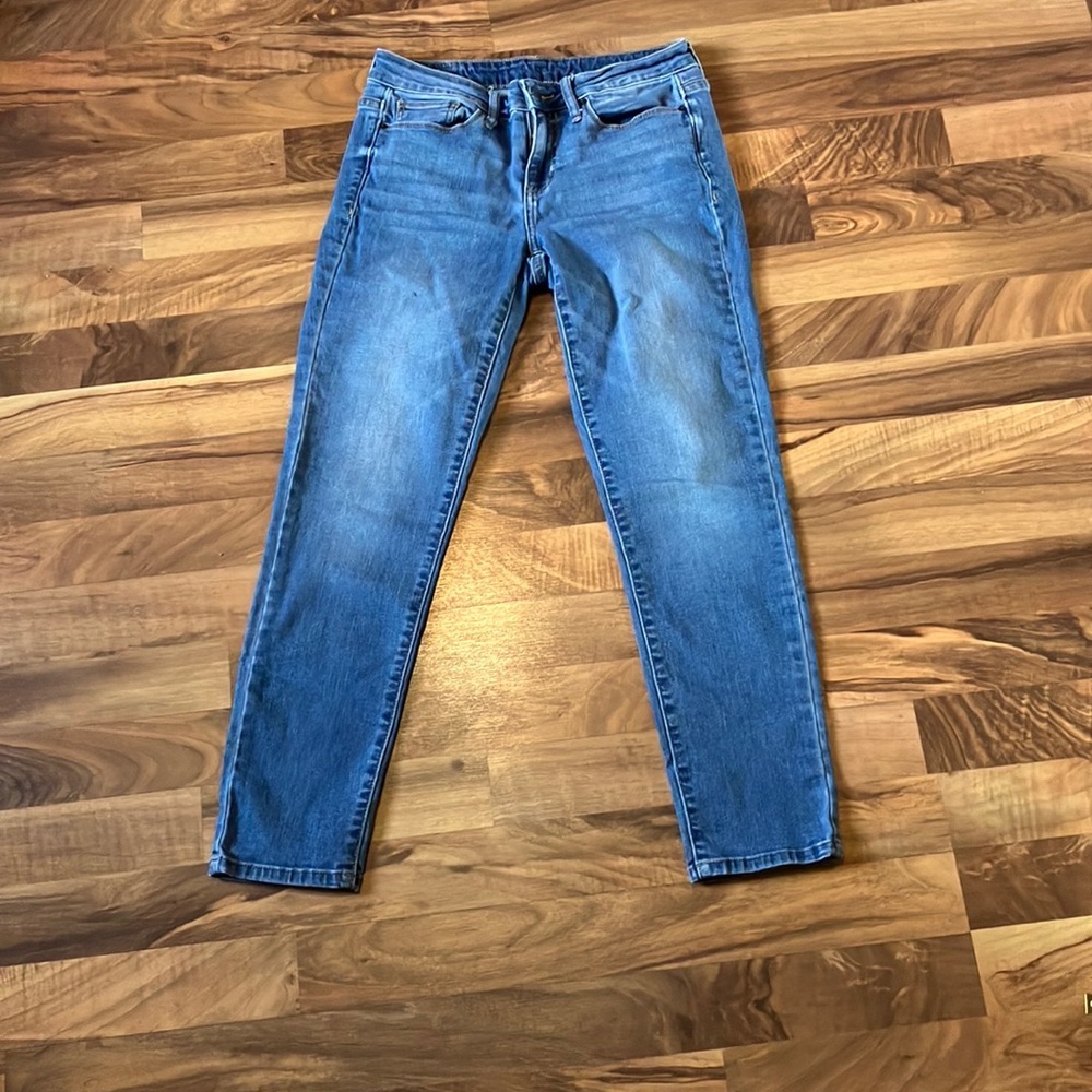 Women’s Calvin Klein Skinny Jeans, Size W27